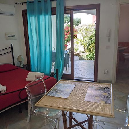 Residenze Il Girasole Aparthotel กอลโฟอารันชี ภายนอก รูปภาพ