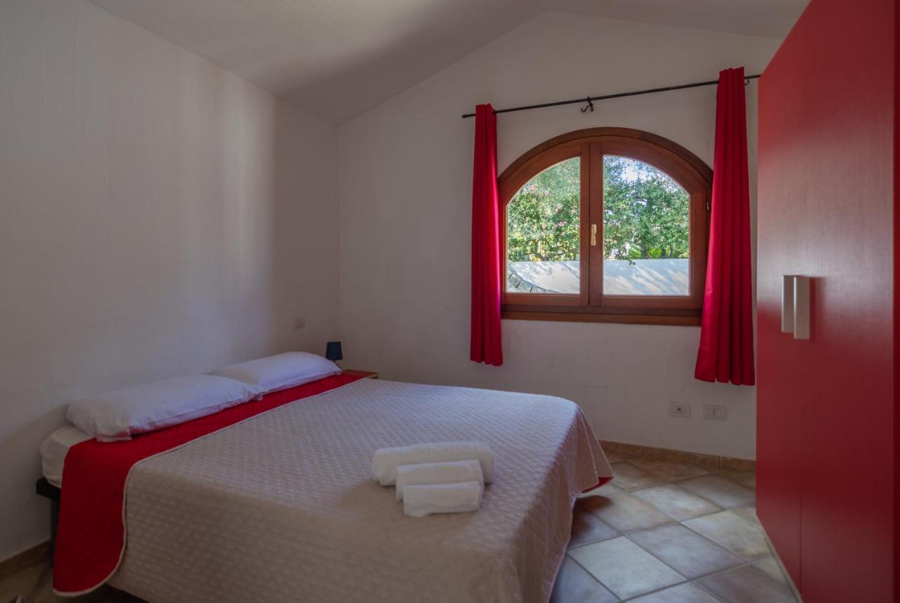 Residenze Il Girasole Aparthotel กอลโฟอารันชี ภายนอก รูปภาพ